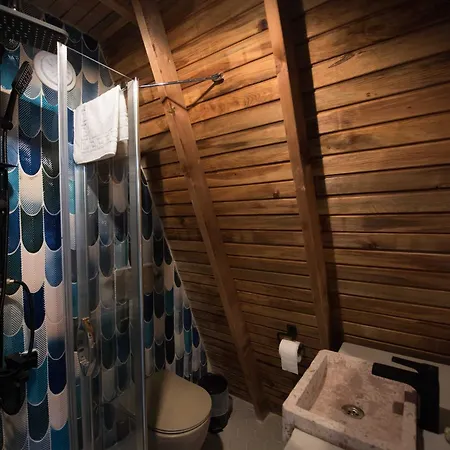 Oda ve Kahvaltı Byelka Ayvalık *